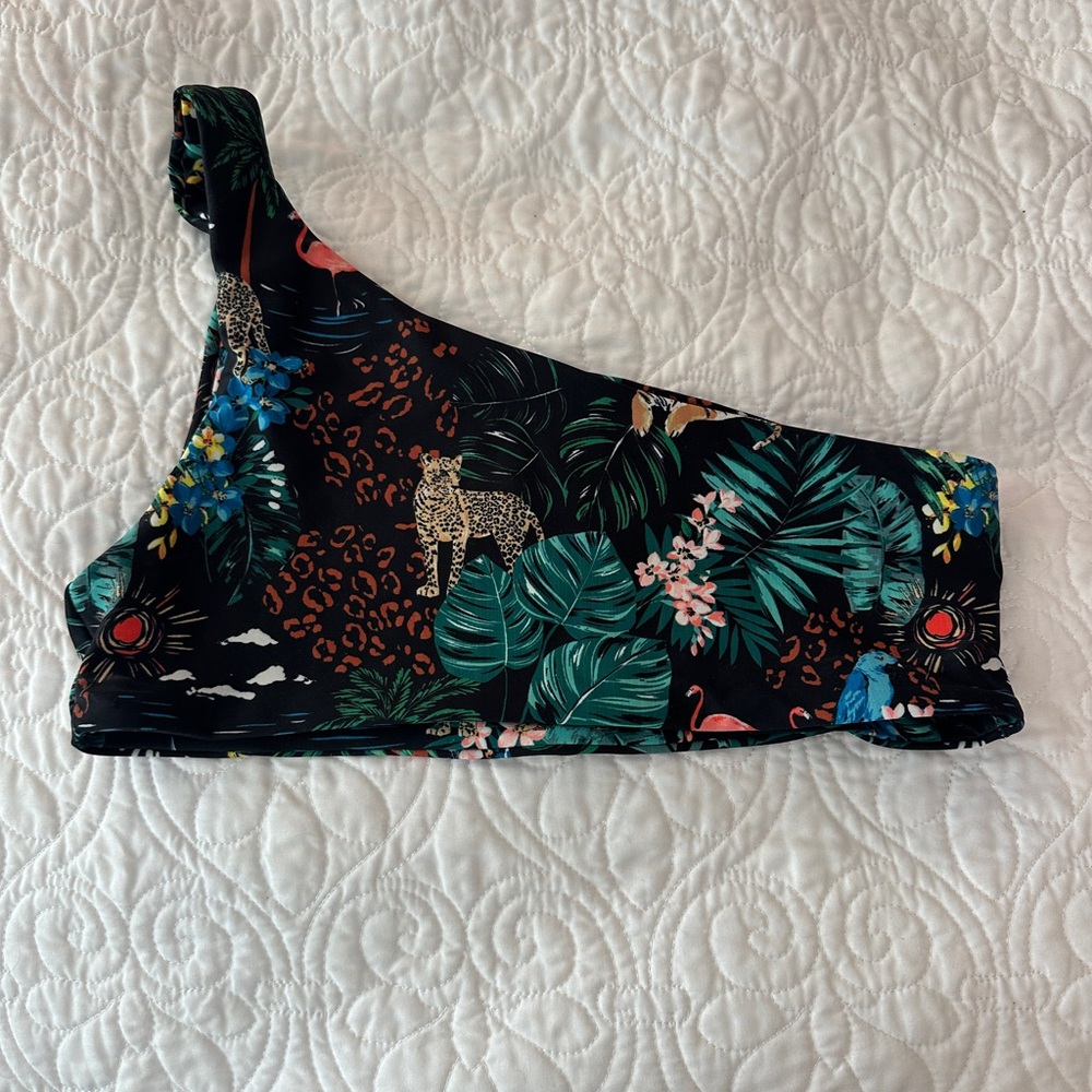 Skatie Black Tropical One-Shoulder Bikini Top